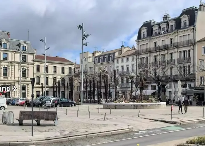Le Petit Briand - Le Champ De Mars Valence
